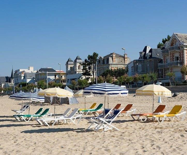 Royan - Studio Lumineux Au Calme - 30M De La Plage - Quartier Du Parc Exteriör bild